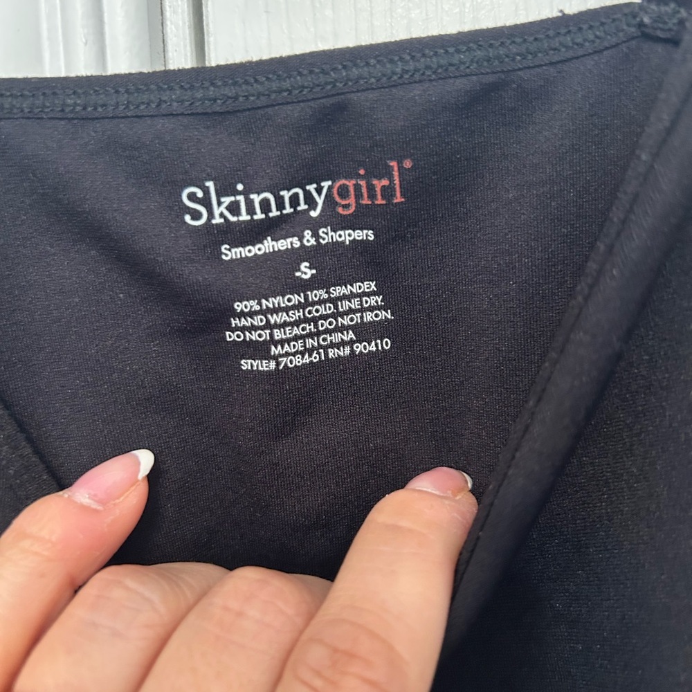 Skinnygirl Black Camisole Top - Picture 3 of 3